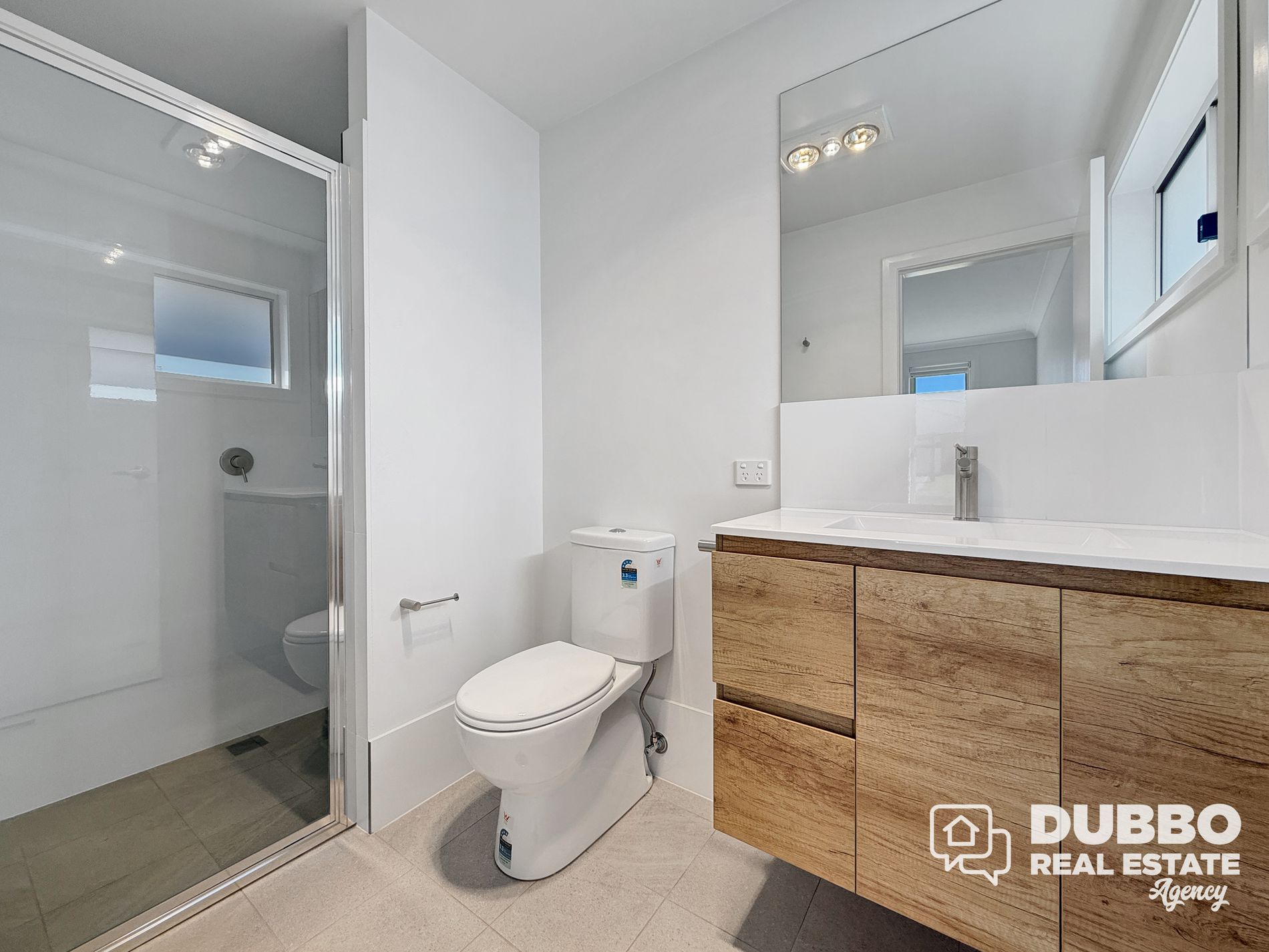 8B Violet Circuit, Dubbo