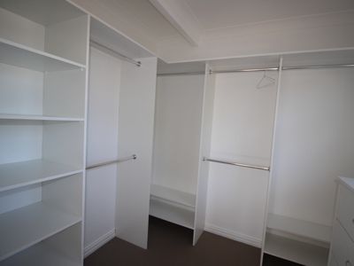 147 Central Avenue, Oak Flats