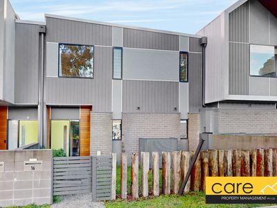 16 Alarah Boulevard, Cranbourne West