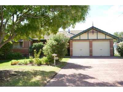 16 Davis Avenue, Gunnedah