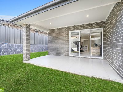 33 Osage Street, Horsley