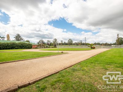 9955 New England Highway, Glen Innes