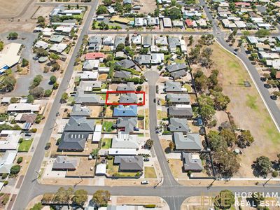 5 Matthews Court, Horsham