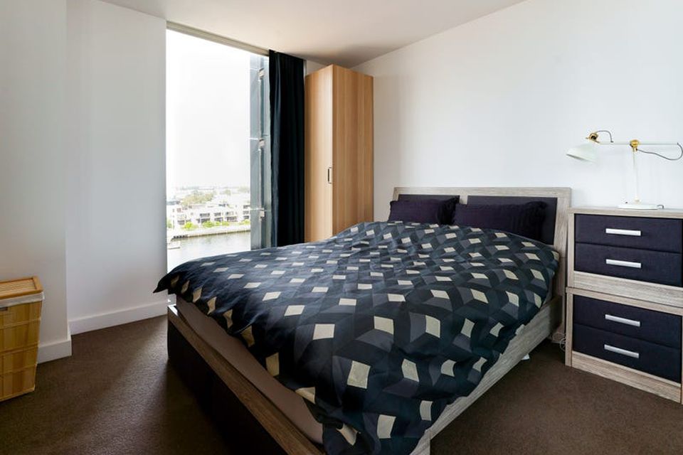 810 / 915 Collins Street, Docklands