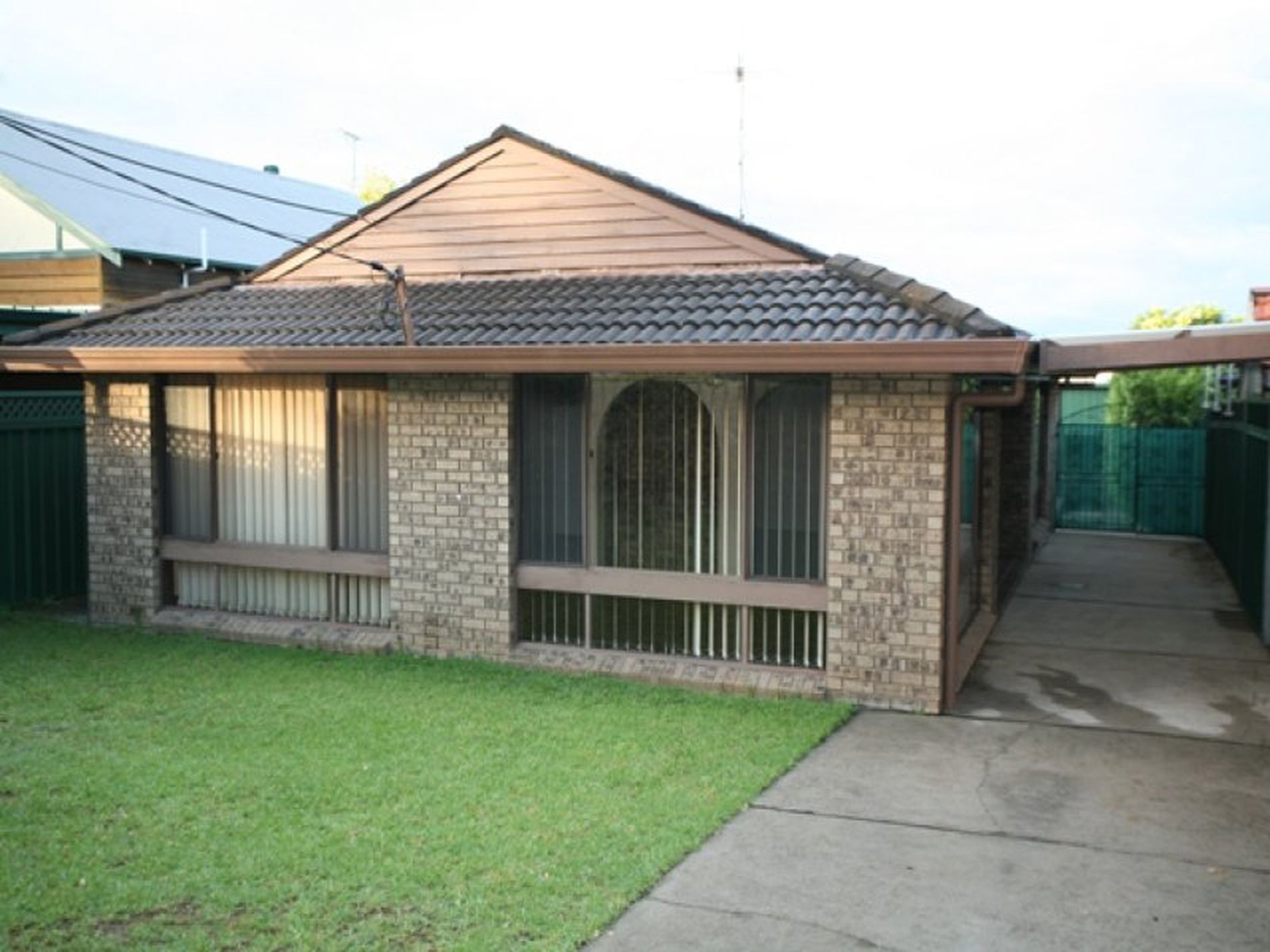 133 Woids Avenue, Carlton