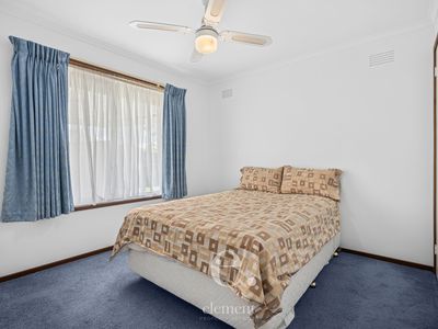 78 Nanworen Crescent, Bell Park