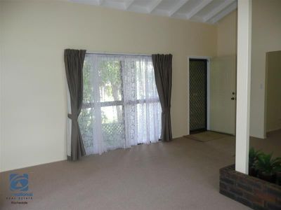 11  Coleman Cresent , Springwood