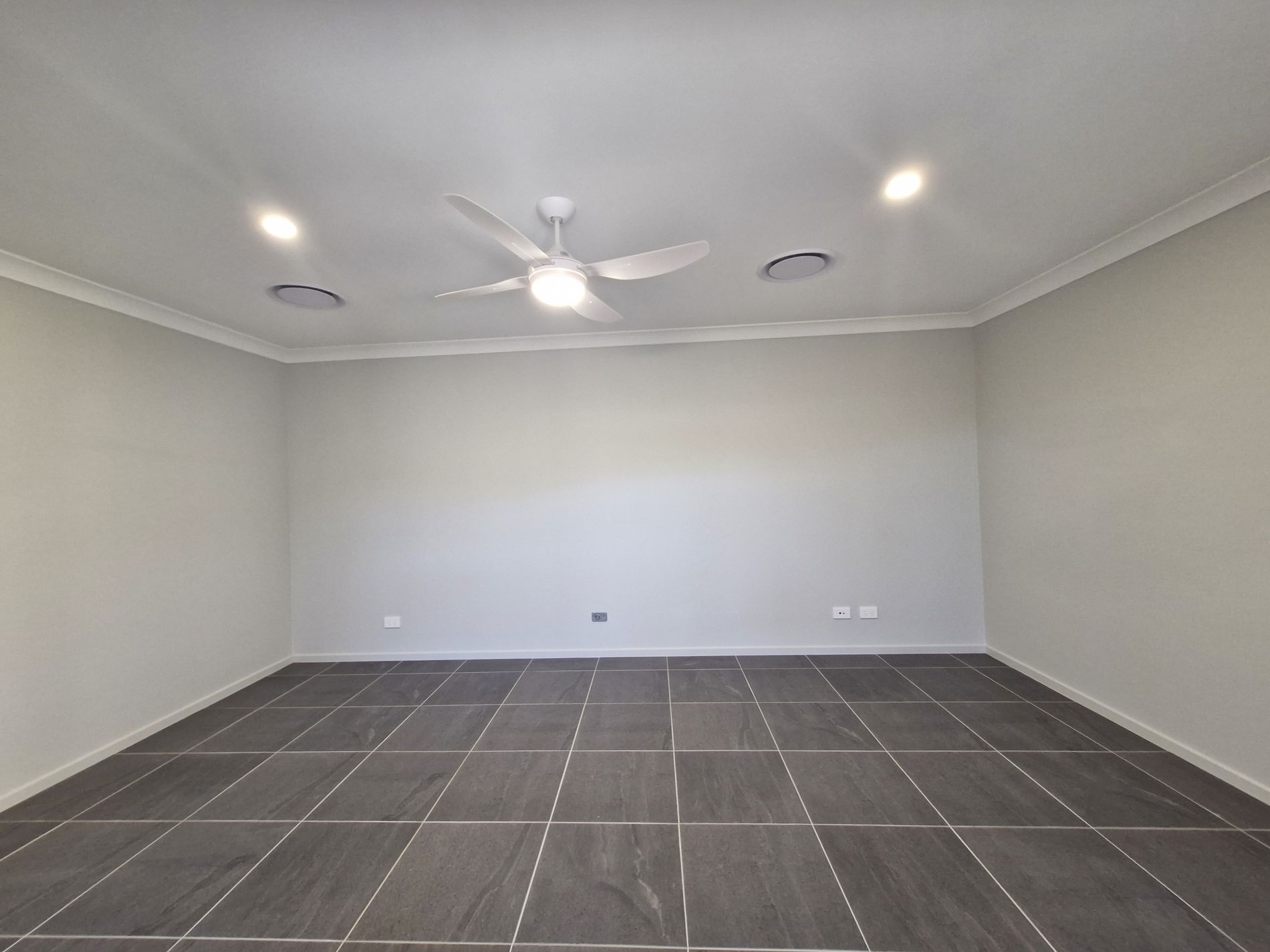 1/48 Harlington Avenue, Farley