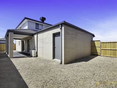 62 Pankina Road, Mambourin