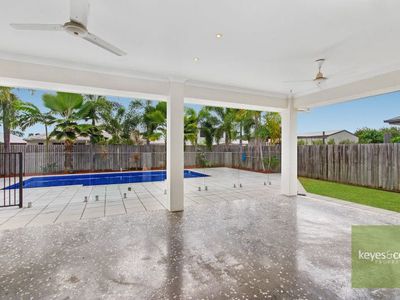 14 Ashmore Crescent, Burdell