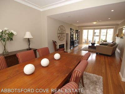 24 Figtree Avenue, Abbotsford