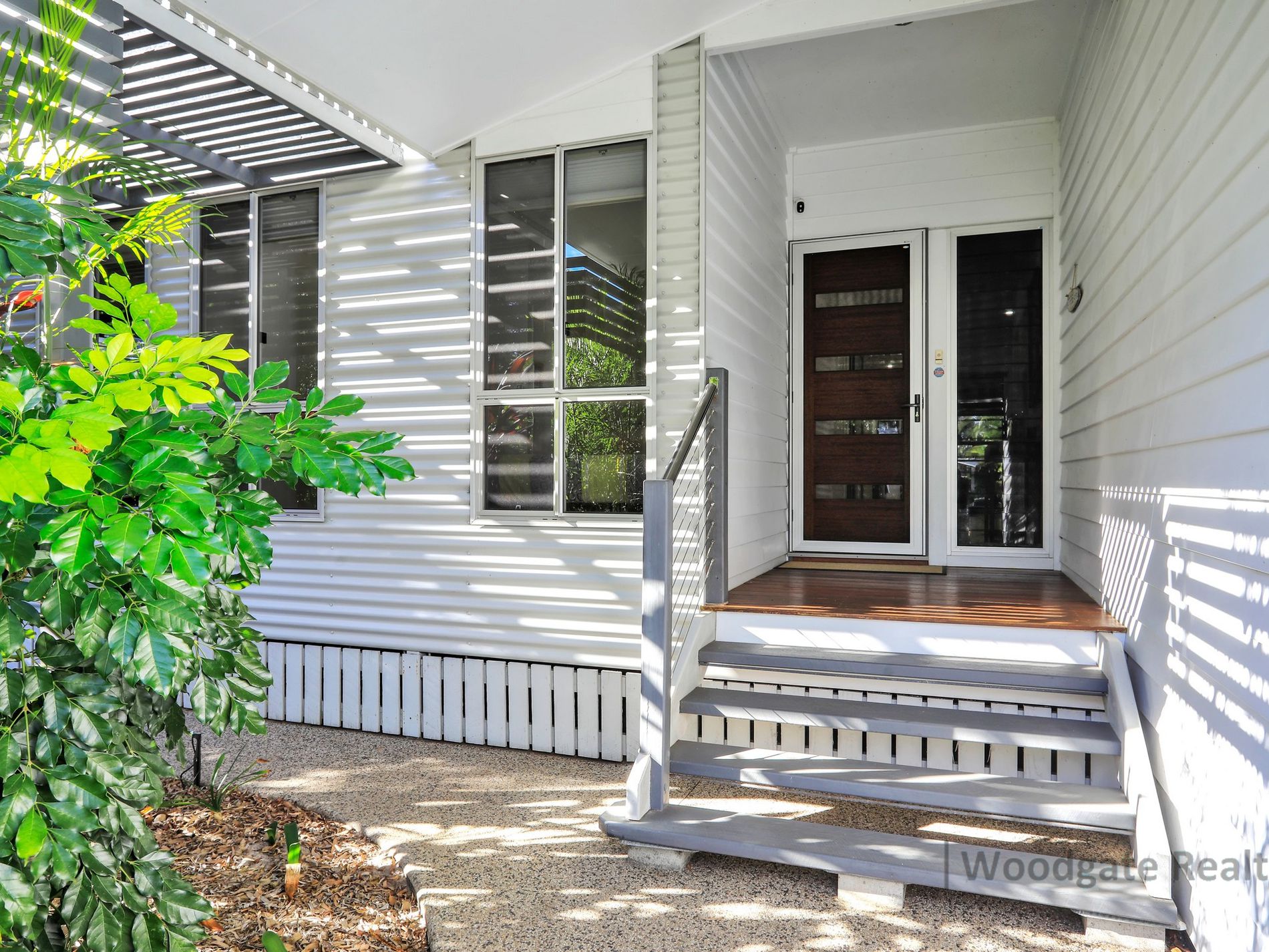 10 PAPERBARK COURT, Woodgate
