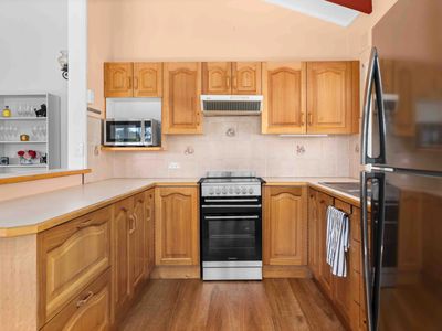 100 River Road, Sussex Inlet