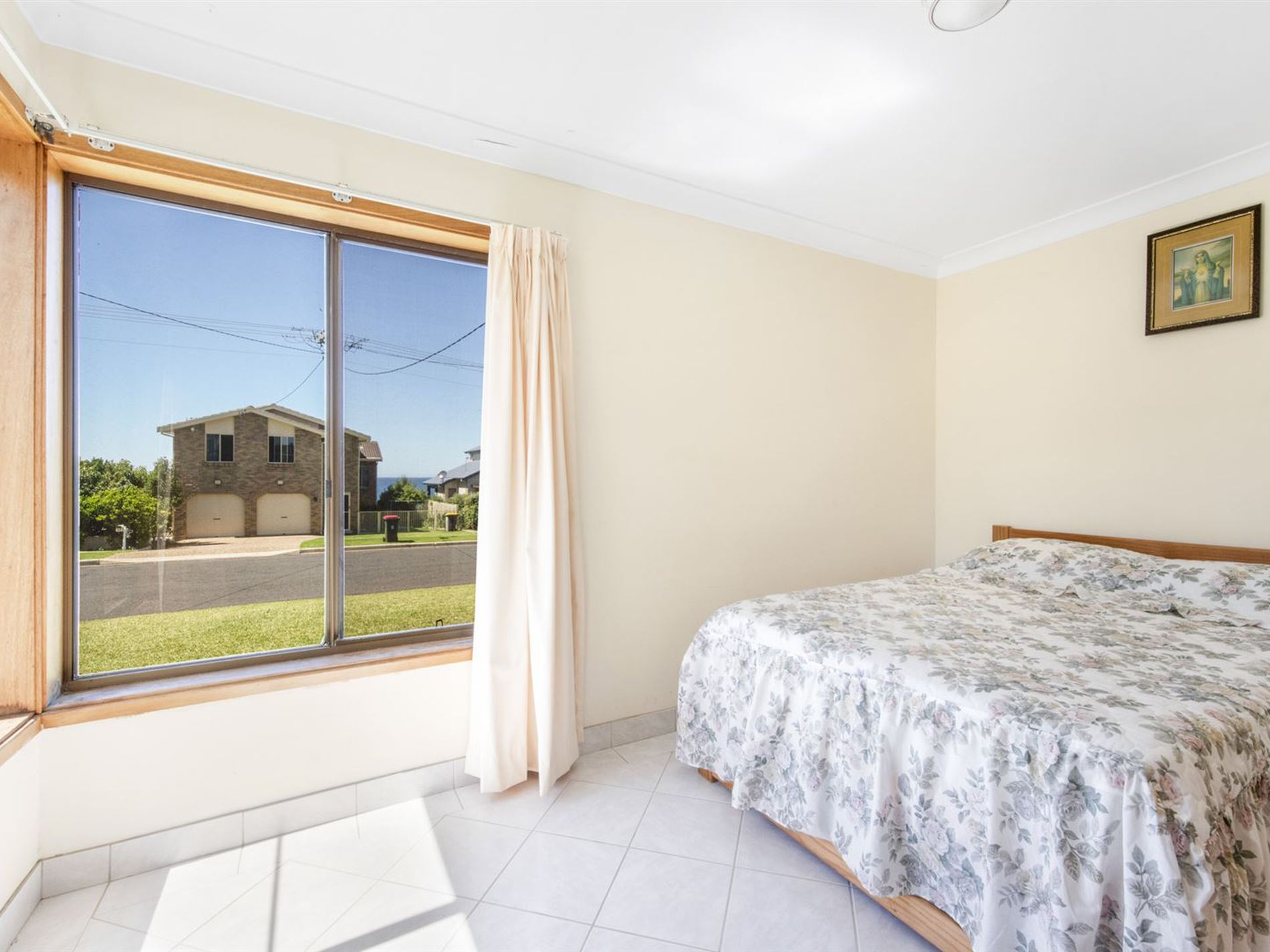 60 South Pacific Crescent, Ulladulla