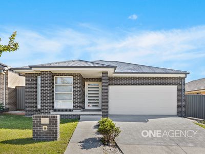 34 Bartlett Crescent, Calderwood