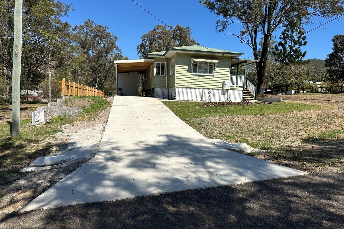 27 William Street, Linville