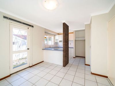 52 David Crescent, Hillarys