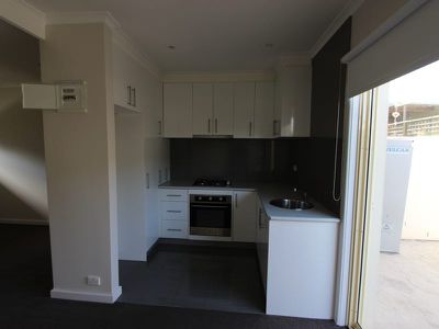 4 / 11 Karoomba Avenue, Herne Hill