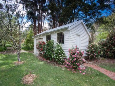 18 Salisbury Road, Mount Macedon