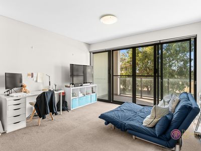 96 / 10 Sleeper Lane, Cockburn Central