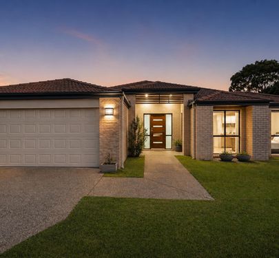 7 Barrine Place, Narangba