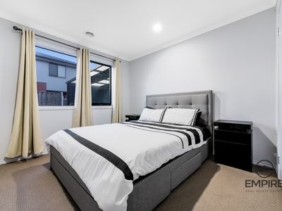 23 Ippudo Way, Clyde North