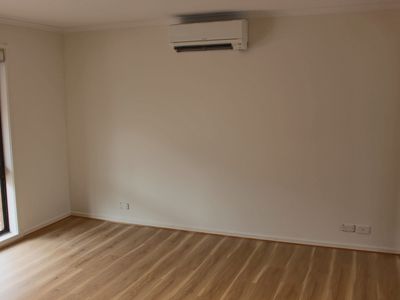 2 / 27 Candover Street, Geelong West