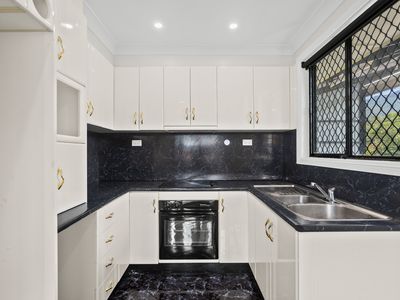 22 Valley Drive, Figtree