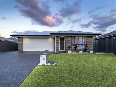3 Sandcastle Drive, Sandy Beach