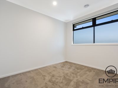 17 Portobello Boulevard, Clyde North