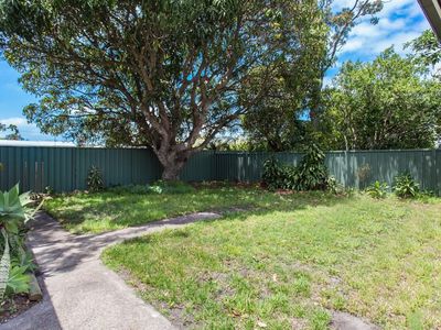 138 Little Street, Forster