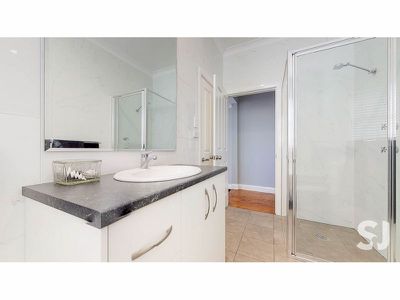 21 Gipps Street, Dubbo