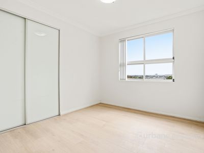 e504 / 81-86 Courallie Avenue, Homebush West