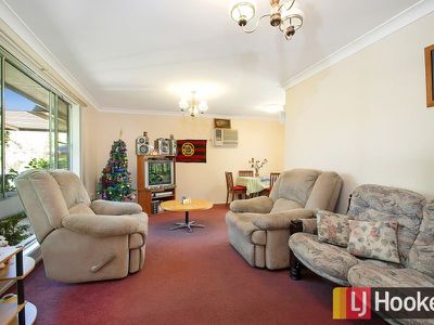 22 Tambaroora Crescent, Marayong