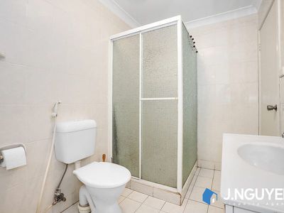 2 / 39 Emery Avenue, Yagoona