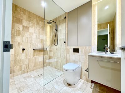 405 / 137 Anzac Parade, Kingsford