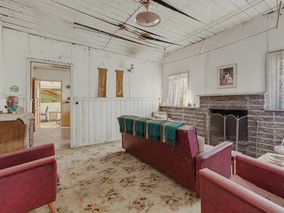 112 McKee Lane, Redcastle