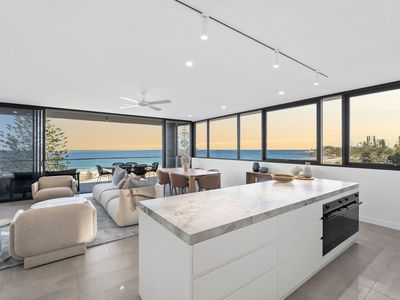 701 / 16 Musgrave Street, Coolangatta