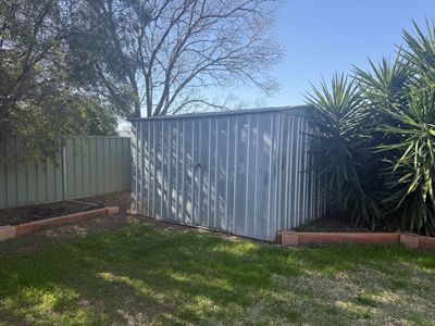 7 Cobden Place, Parkes