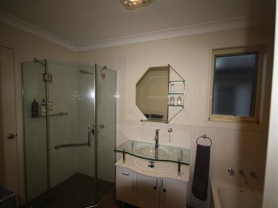 2 / 1 Moore Court, Wynyard