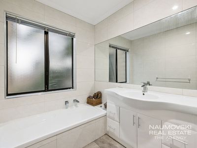 3 / 151 Hillsborough Drive, Nollamara