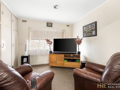 1 4 / 9 Burgess Street, Horsham