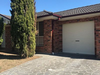4 Murwillumbah Avenue, Hoxton Park