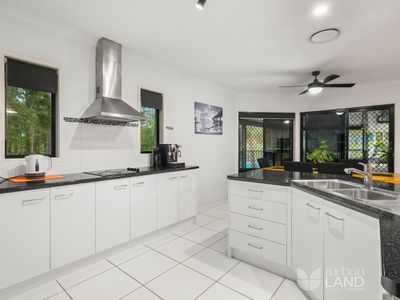 286 Andrew Road, Greenbank