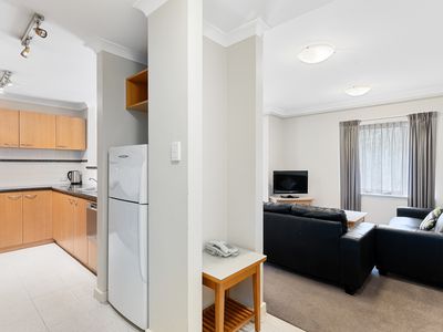 48 / 118 Mounts Bay Road, Perth