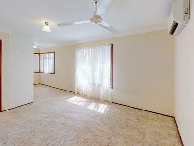 18 Davidson Drive, Dubbo