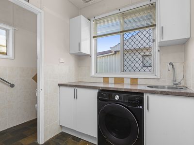 73 Fourth Street, Boolaroo