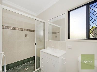 19 Earl Circuit, Kirwan