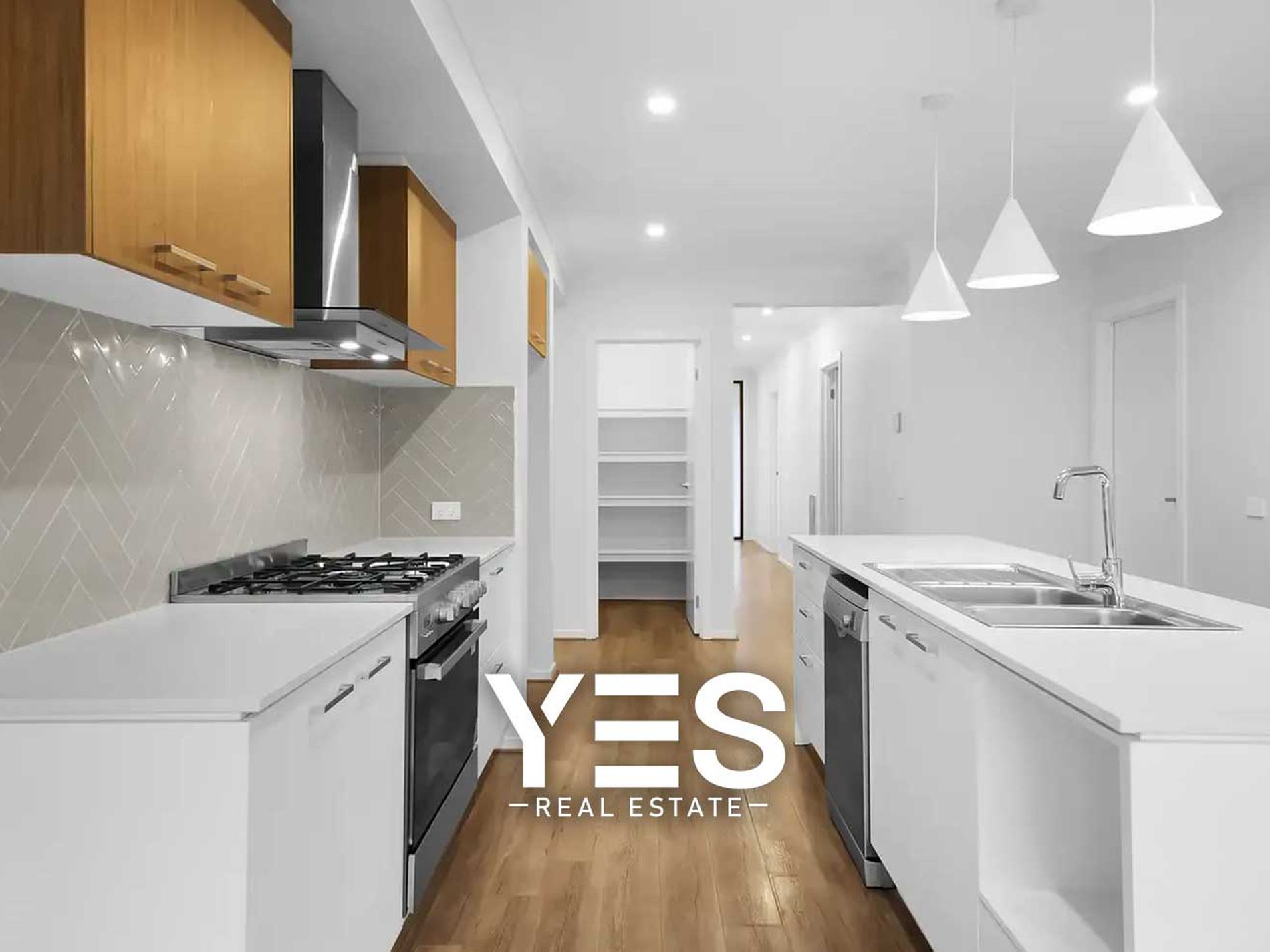 8 Pienza Road, Clyde