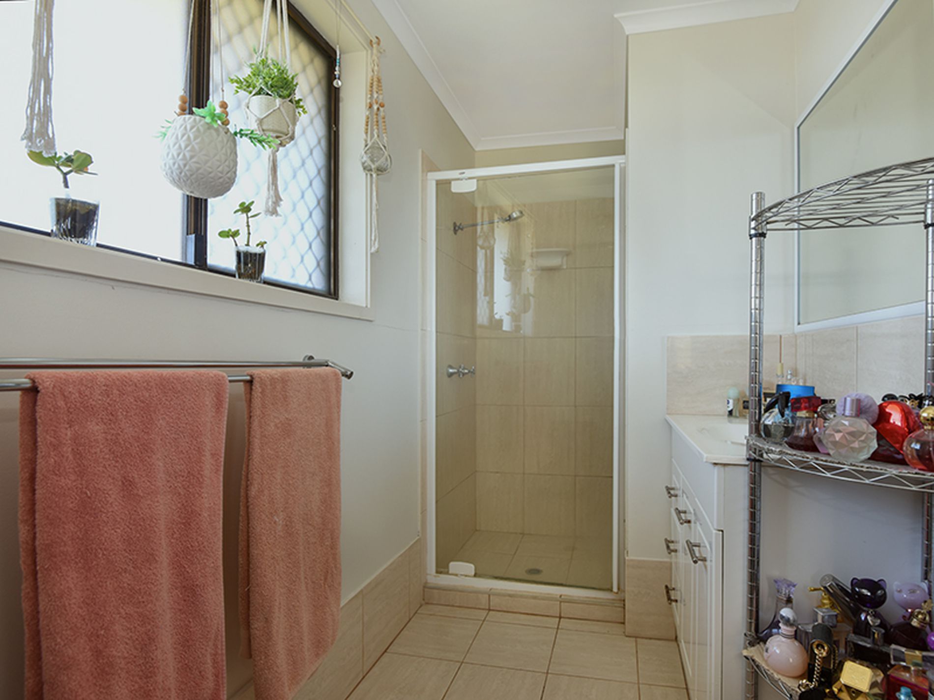 404 Stenner Street, Kearneys Spring McAdam and Turnbull Realty